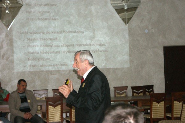 pszczelarze-swietowali-rozpoczecie-kolejnego-sezonu-40215