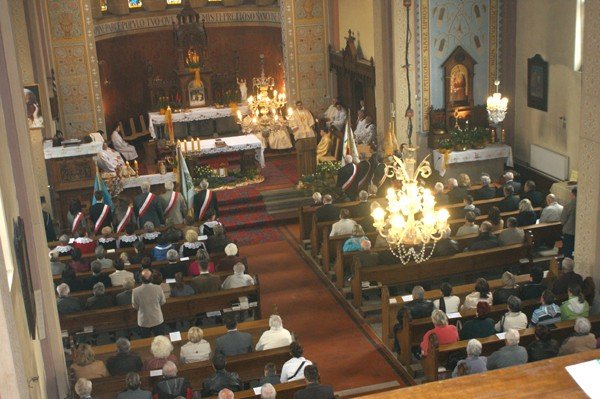 pszczelarze-swietowali-rozpoczecie-kolejnego-sezonu-40215