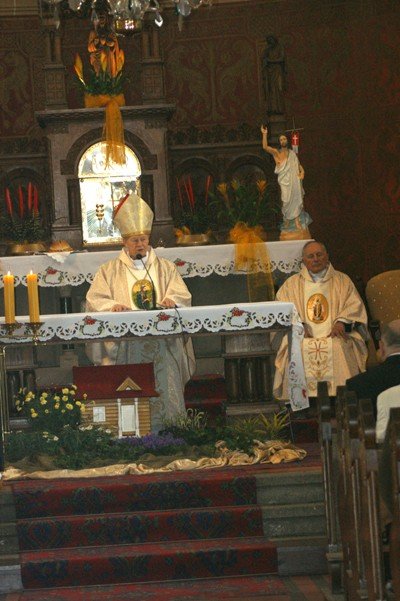pszczelarze-swietowali-rozpoczecie-kolejnego-sezonu-40215