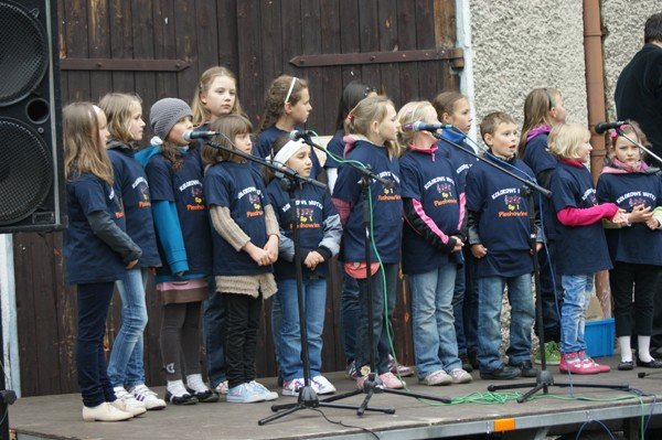 pszczelarze-swietowali-rozpoczecie-kolejnego-sezonu-40215
