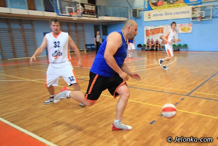msbl-zacieta-walka-w-pierwszych-spotkaniach-finaowych-foto-40221