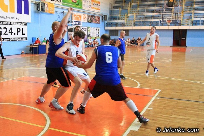 msbl-zacieta-walka-w-pierwszych-spotkaniach-finaowych-foto-40221