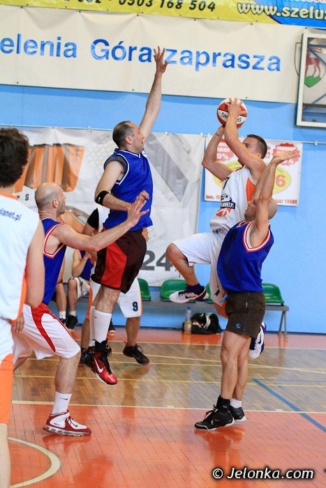 msbl-zacieta-walka-w-pierwszych-spotkaniach-finaowych-foto-40221