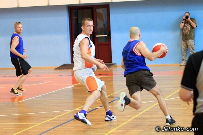 msbl-zacieta-walka-w-pierwszych-spotkaniach-finaowych-foto-40221
