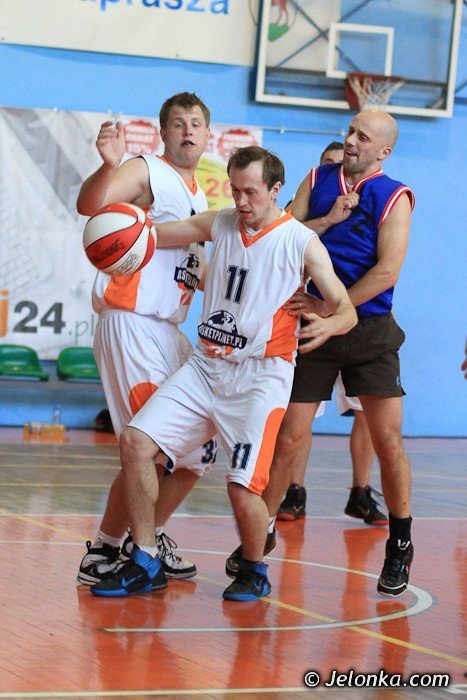 msbl-zacieta-walka-w-pierwszych-spotkaniach-finaowych-foto-40221