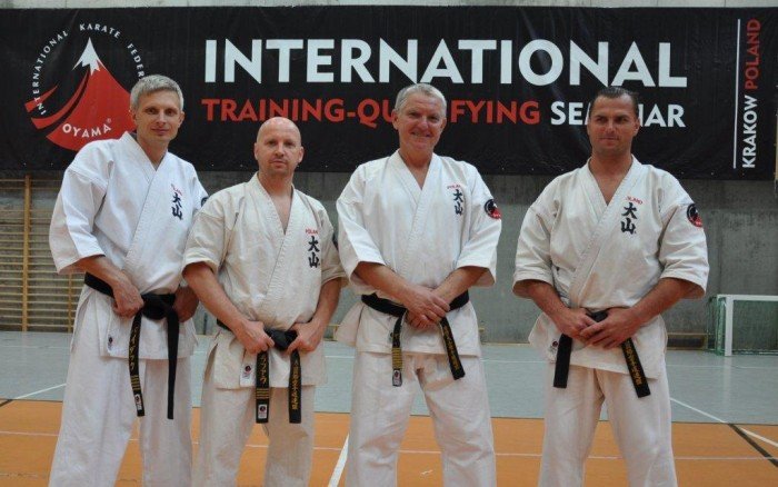 trenowali-i-zdawali-u-legendy-oyama-karate-40368