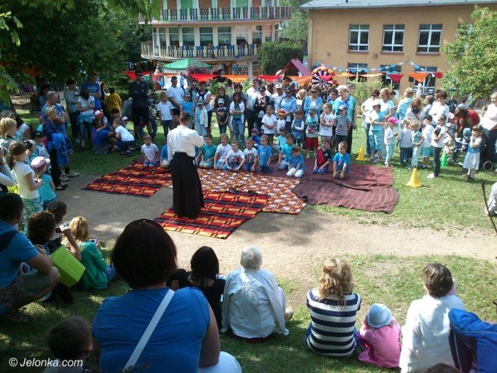 smerfowali-w-okraglaczku-video-40386