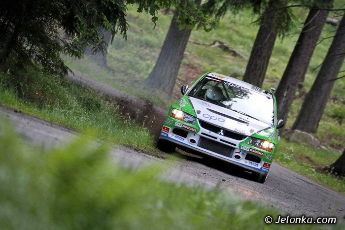 27-rajd-karkonoski-faworyt-liderem-po-pierwszym-dniu-foto-40439