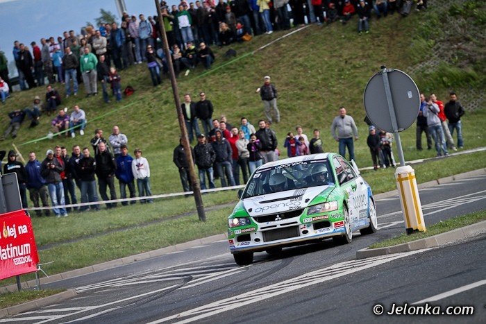 27-rajd-karkonoski-faworyt-liderem-po-pierwszym-dniu-foto-40439