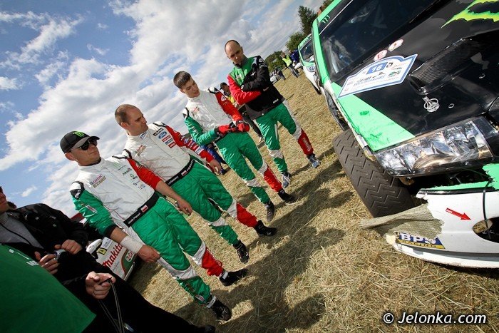 27-rajd-karkonoski-faworyt-liderem-po-pierwszym-dniu-foto-40439