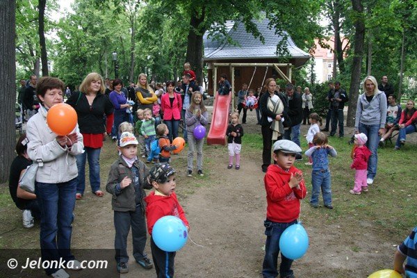 klauni-dla-dzieci-w-parku-zdrojowym-40460