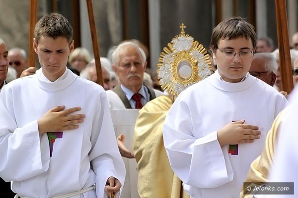 niechaj-bedzie-pochwalony-najswietszy-sakrament-dzis-boze-ciao-foto-40515