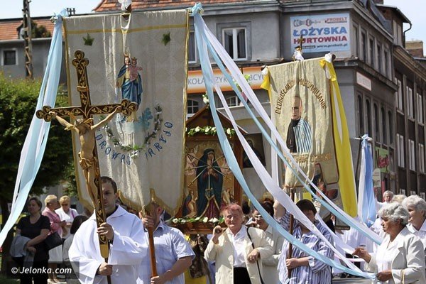 niechaj-bedzie-pochwalony-najswietszy-sakrament-dzis-boze-ciao-foto-40515