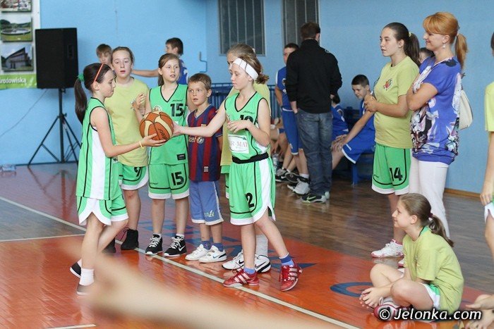 mini-koszykarze-zakonczyli-sezon-turniejem-foto-40547