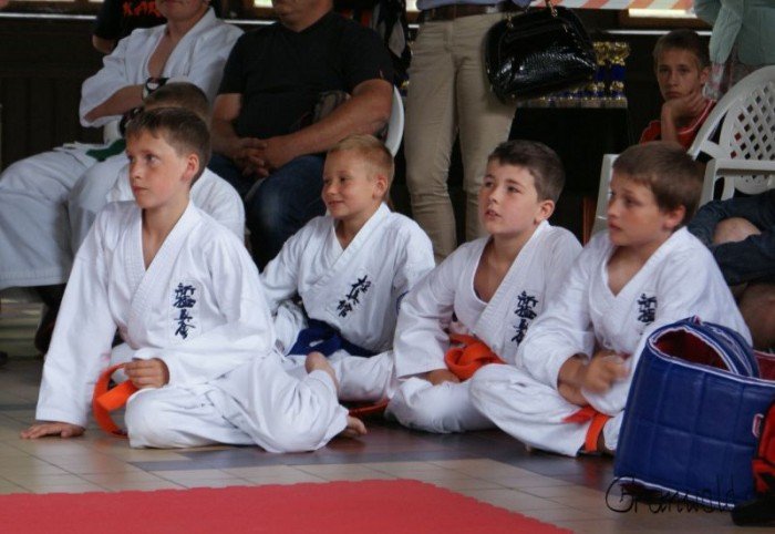 pasmo-zwyciestw-karkonoskiego-klubu-karate-40574