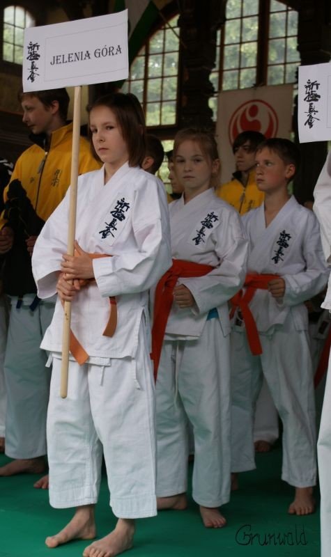 pasmo-zwyciestw-karkonoskiego-klubu-karate-40574