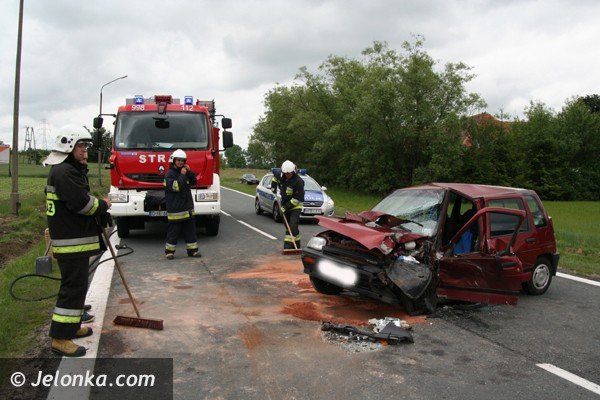 kierowca-tico-uderzy-w-autobus-z-dziecmi-foto-40619