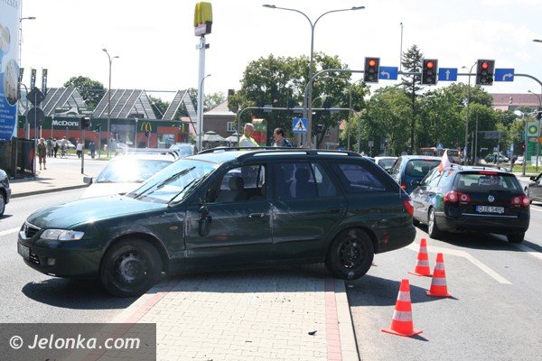 zderzenie-na-grunwaldzkiej-utrudnienia-w-ruchu-foto-40634