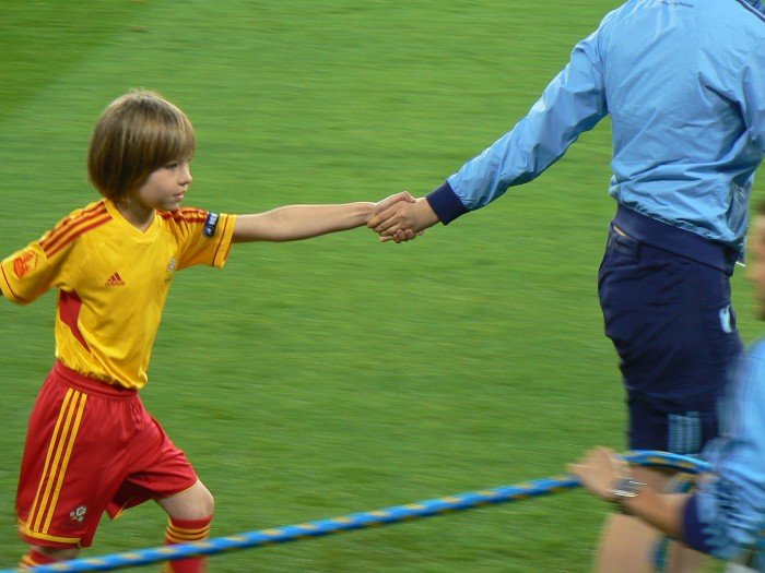 euro-2012-adas-warzynski-eskortowa-perisicia-foto-40650