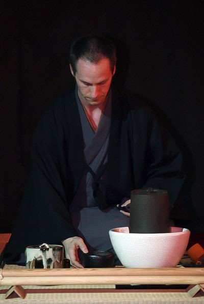 parzyli-herbate-i-walczyli-wrecz-po-spotkaniu-z-kultura-japonii-foto-40761