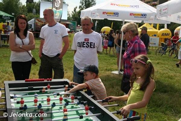 na-zabobrze-zawitaa-mobilna-strefa-kibica-byo-mnostwo-atrakcji-foto-40763