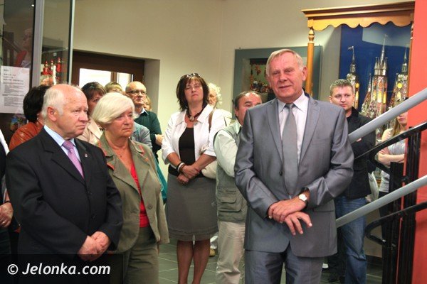 karpaczanskie-centrum-juz-dziaa-w-starym-dworcu-foto-40791