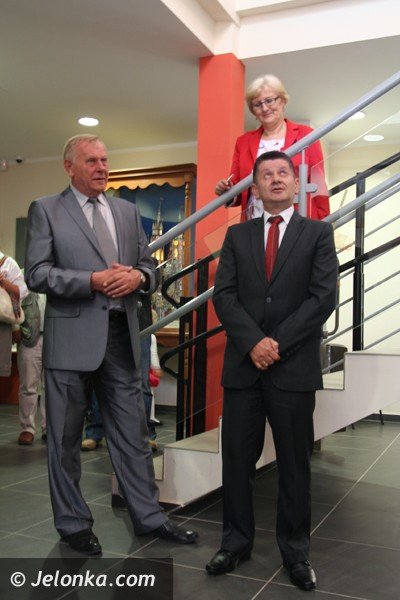 karpaczanskie-centrum-juz-dziaa-w-starym-dworcu-foto-40791