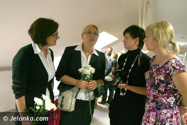 karpaczanskie-centrum-juz-dziaa-w-starym-dworcu-foto-40791