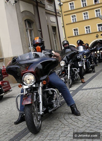 harley-moj-to-jest-to-ryk-silnikow-i-blues-w-rynku-foto-40855