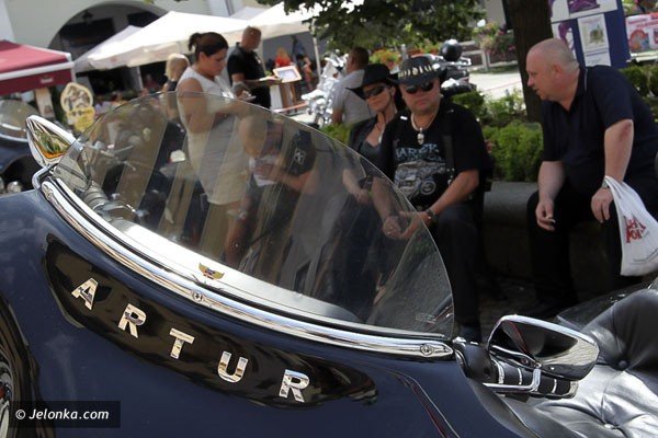 harley-moj-to-jest-to-ryk-silnikow-i-blues-w-rynku-foto-40855