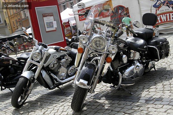 harley-moj-to-jest-to-ryk-silnikow-i-blues-w-rynku-foto-40855