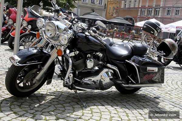 harley-moj-to-jest-to-ryk-silnikow-i-blues-w-rynku-foto-40855