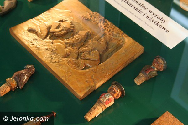 o-historii-cieplickiego-snycerstwa-w-muzeum-przyrodniczym-foto-40890