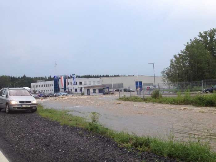 po-nawanicy-podtopienia-zniszczone-drogi-nie-ma-przejazdu-przez-maciejowa-foto-40929