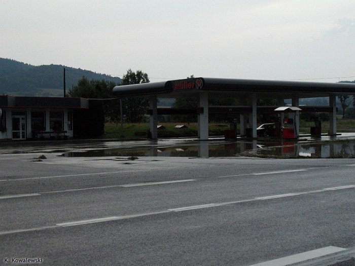 po-nawanicy-podtopienia-zniszczone-drogi-nie-ma-przejazdu-przez-maciejowa-foto-40929