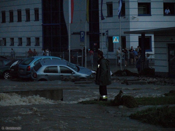 po-nawanicy-podtopienia-zniszczone-drogi-nie-ma-przejazdu-przez-maciejowa-foto-40929