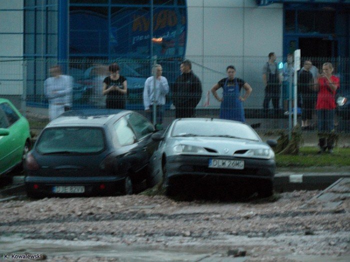 po-nawanicy-podtopienia-zniszczone-drogi-nie-ma-przejazdu-przez-maciejowa-foto-40929
