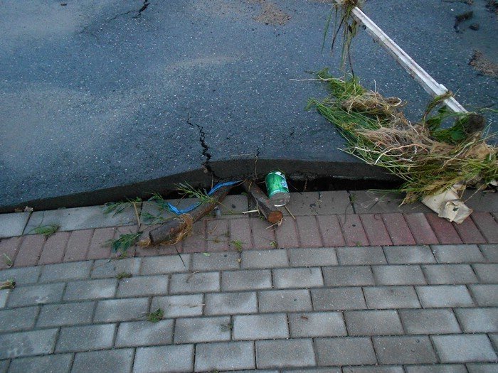 po-nawanicy-podtopienia-zniszczone-drogi-nie-ma-przejazdu-przez-maciejowa-foto-40929