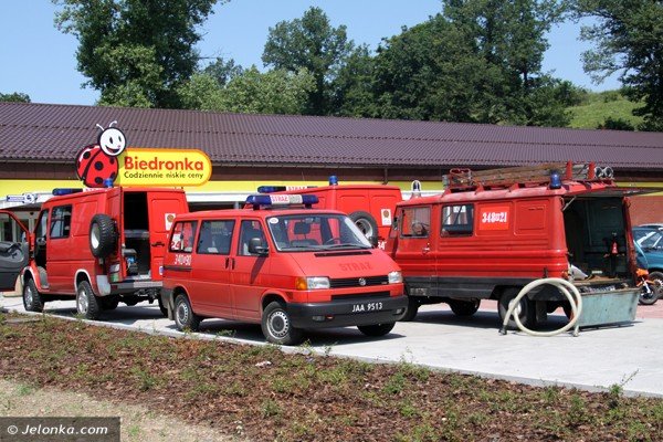 po-kataklizmie-w-maciejowej-woda-zalaa-180-domow-mieszkancom-potrzebna-jest-pomoc-foto-40935