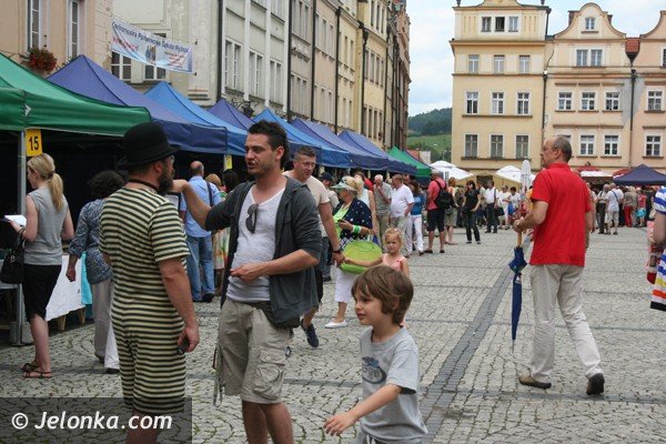 piekno-zaklete-w-szkle-w-rynku-jeszcze-dzisiaj-foto-40952
