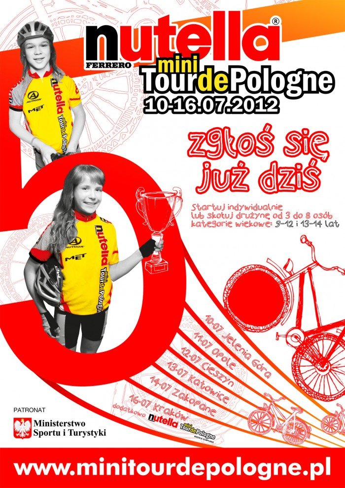 juz-dzis-prezentacja-ekip-na-jeleniogorskim-rynku-40967