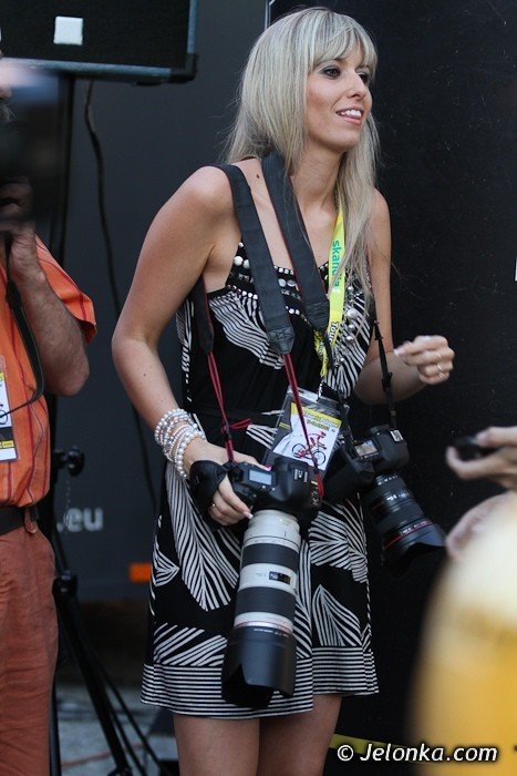 jeleniogorzanie-przywitali-kolarzy-foto-40981