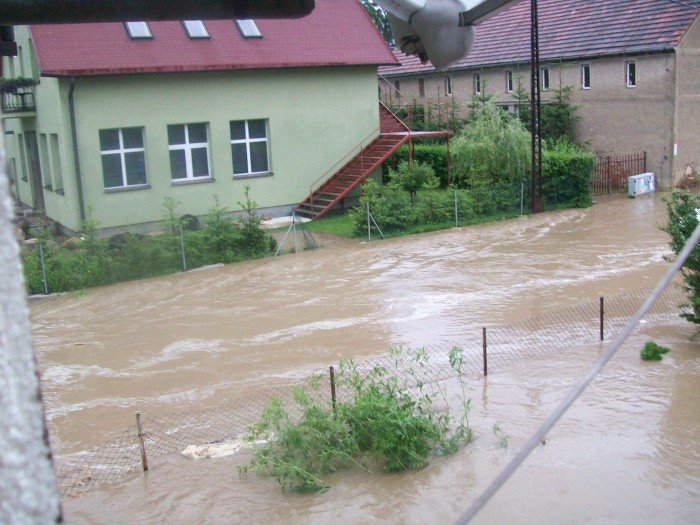 jest-pomoc-dla-powodzian-bedzie-most-dla-kierowcow-41001