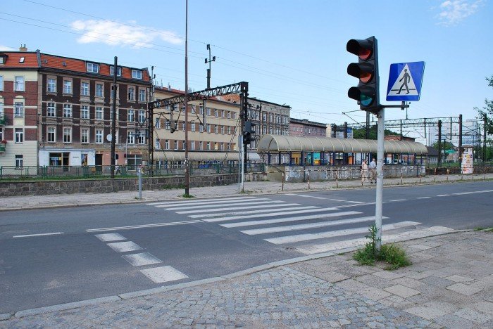 czytelnik-w-jeleniej-gorze-jest-za-duzo-swiate-ulicznych-foto-41018