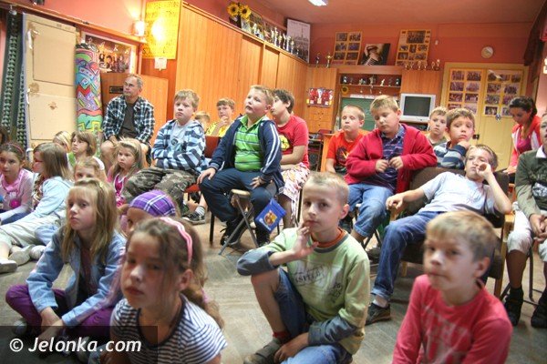 rzeczyzycie-na-pokoloniach-w-modziezowym-domu-kultury-foto-41020