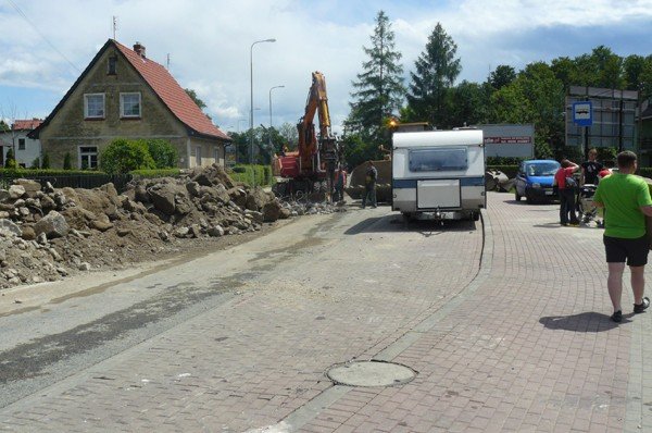 przeprawa-przez-maciejowa-gehenna-mieszkancow-komarna-foto-41027
