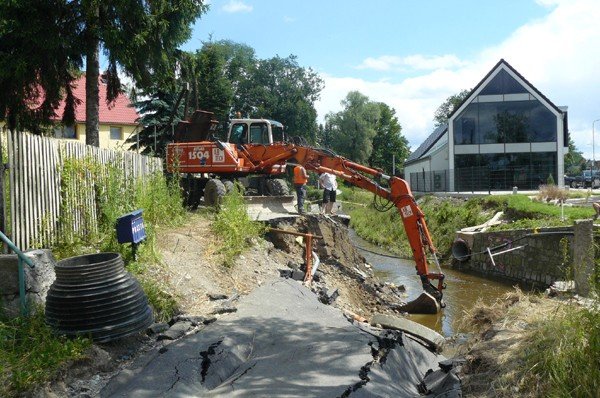 przeprawa-przez-maciejowa-gehenna-mieszkancow-komarna-foto-41027