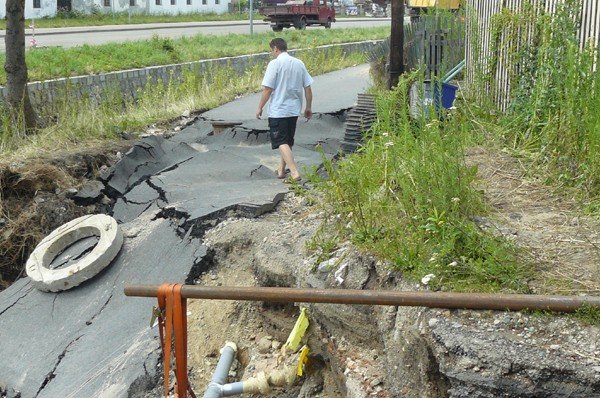 przeprawa-przez-maciejowa-gehenna-mieszkancow-komarna-foto-41027