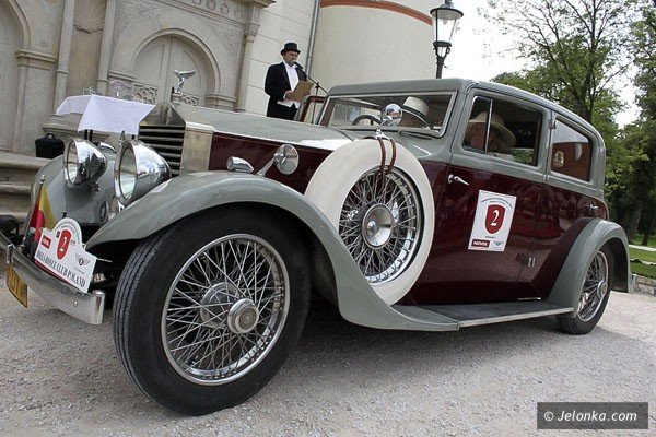 kultowe-bryki-zachwycaja-w-wojanowie-trwa-zlot-rollsroyce-bentley-foto-41056