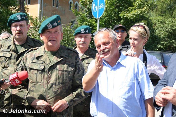 dzis-wieczorem-zostanie-otwarty-most-na-krajowej-trojce-w-maciejowej-foto-41172